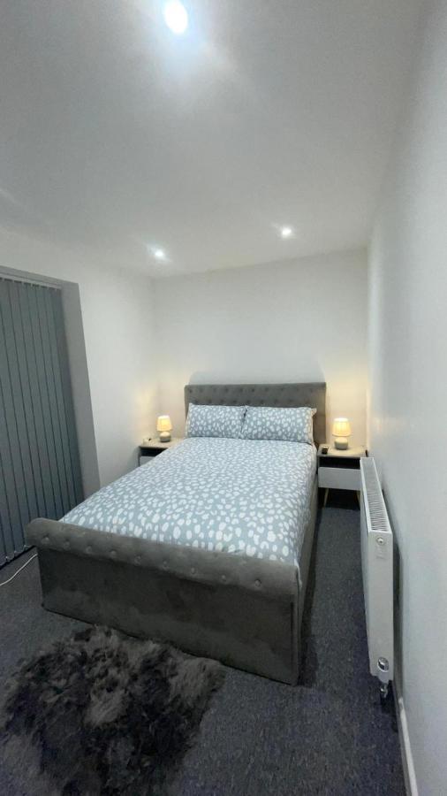 2 Bed Room Luxury Apartment In Old Kent Road London Exterior foto
